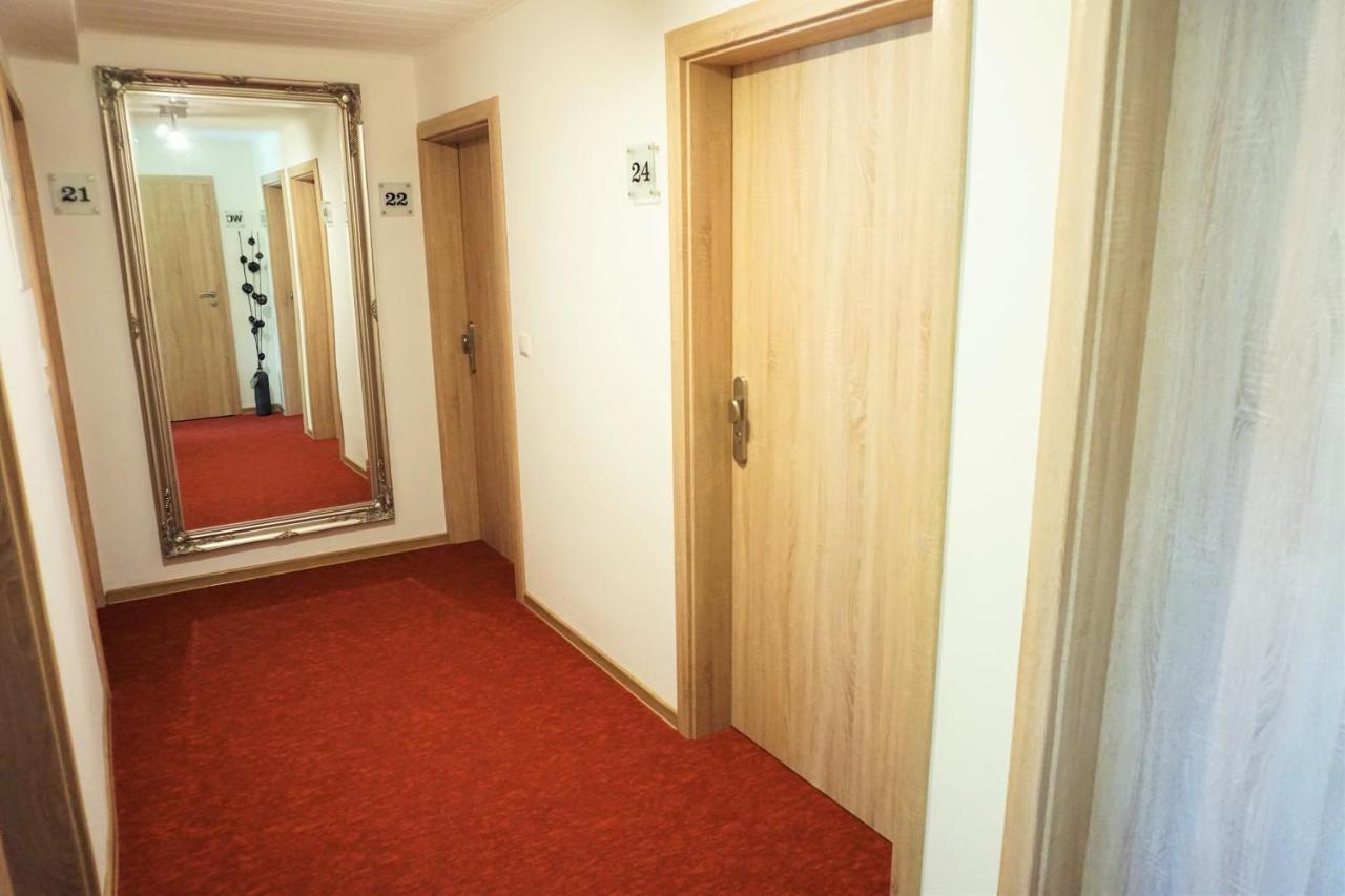 Hotel Jan Van Werth Koblenz  Bagian luar foto