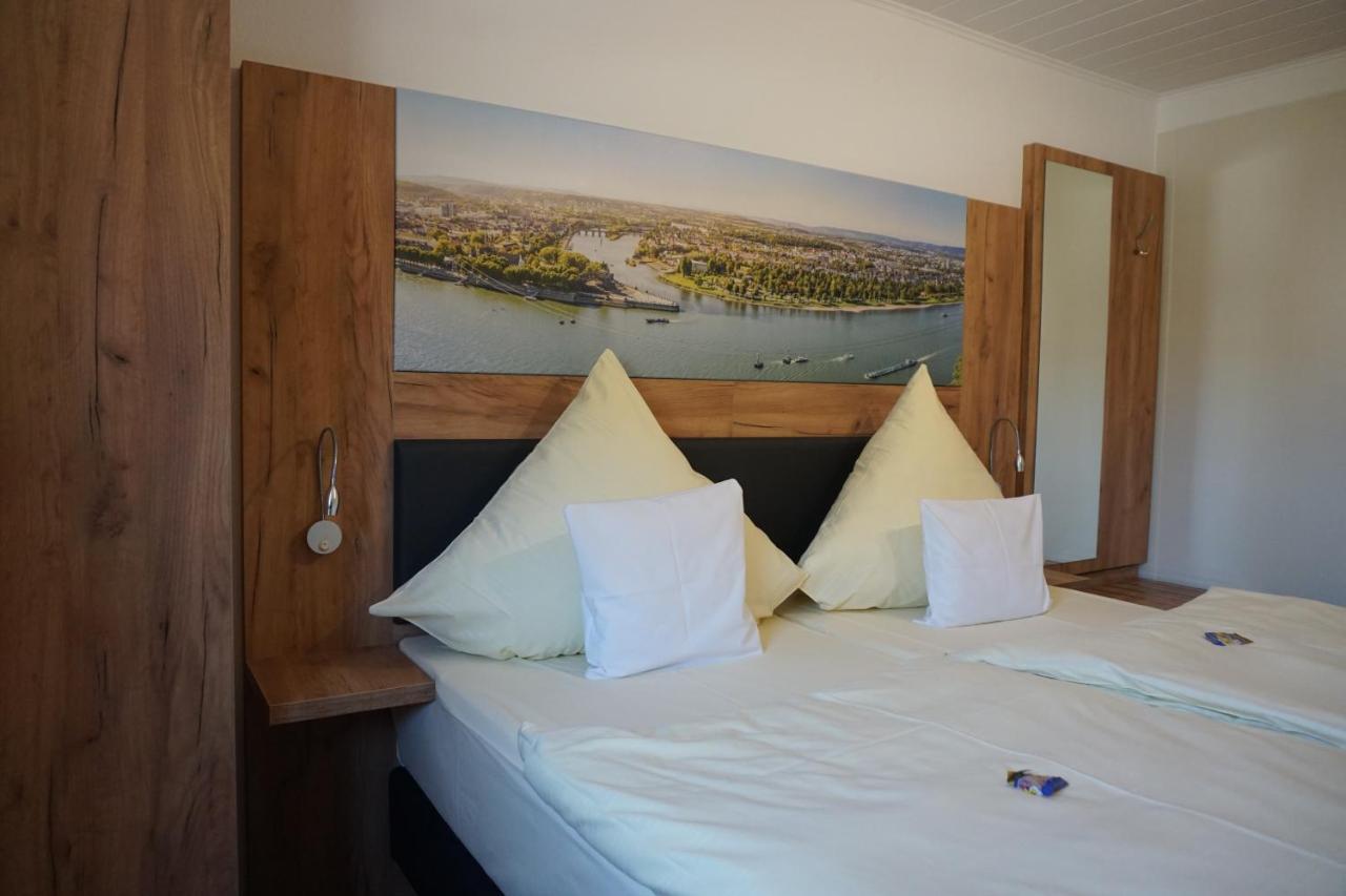 Hotel Jan Van Werth Koblenz  Bagian luar foto