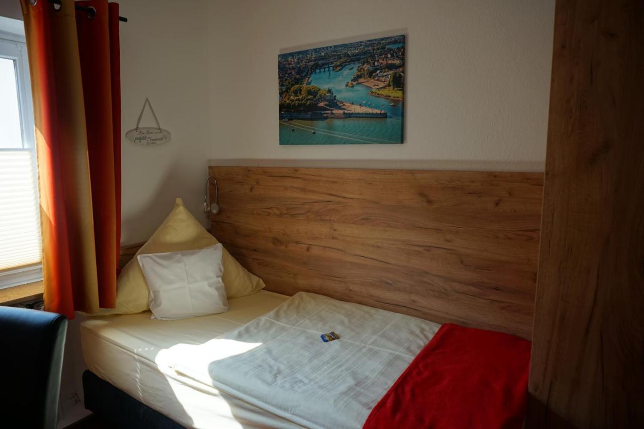 Hotel Jan Van Werth Koblenz  Bagian luar foto
